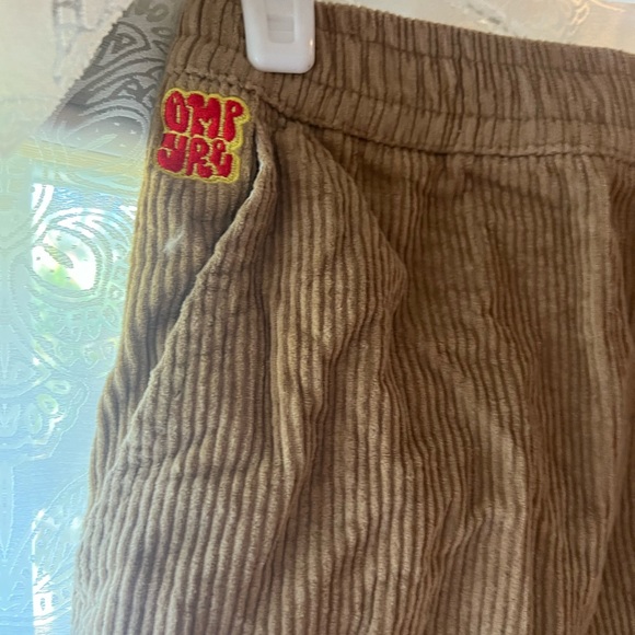 Empyre Cordouroy Shorts - Picture 1 of 3